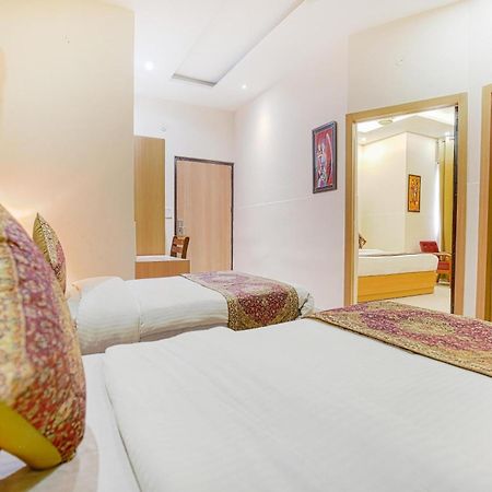 Hotel Ricky International Amritsar Eksteriør billede