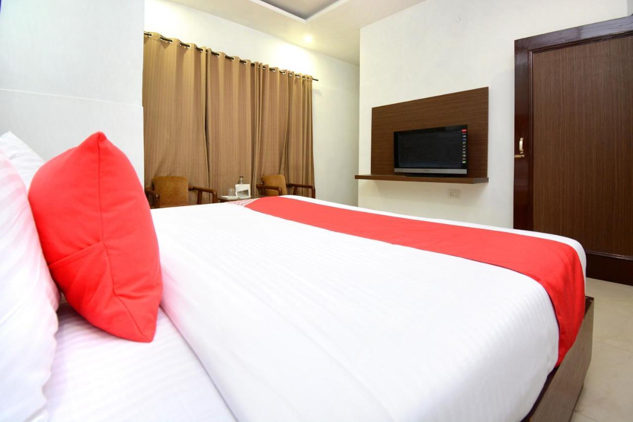 Hotel Ricky International Amritsar Eksteriør billede