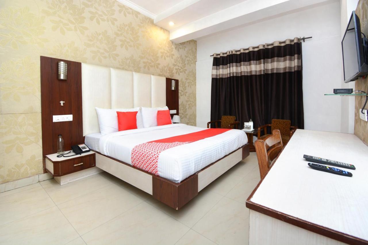 Hotel Ricky International Amritsar Eksteriør billede