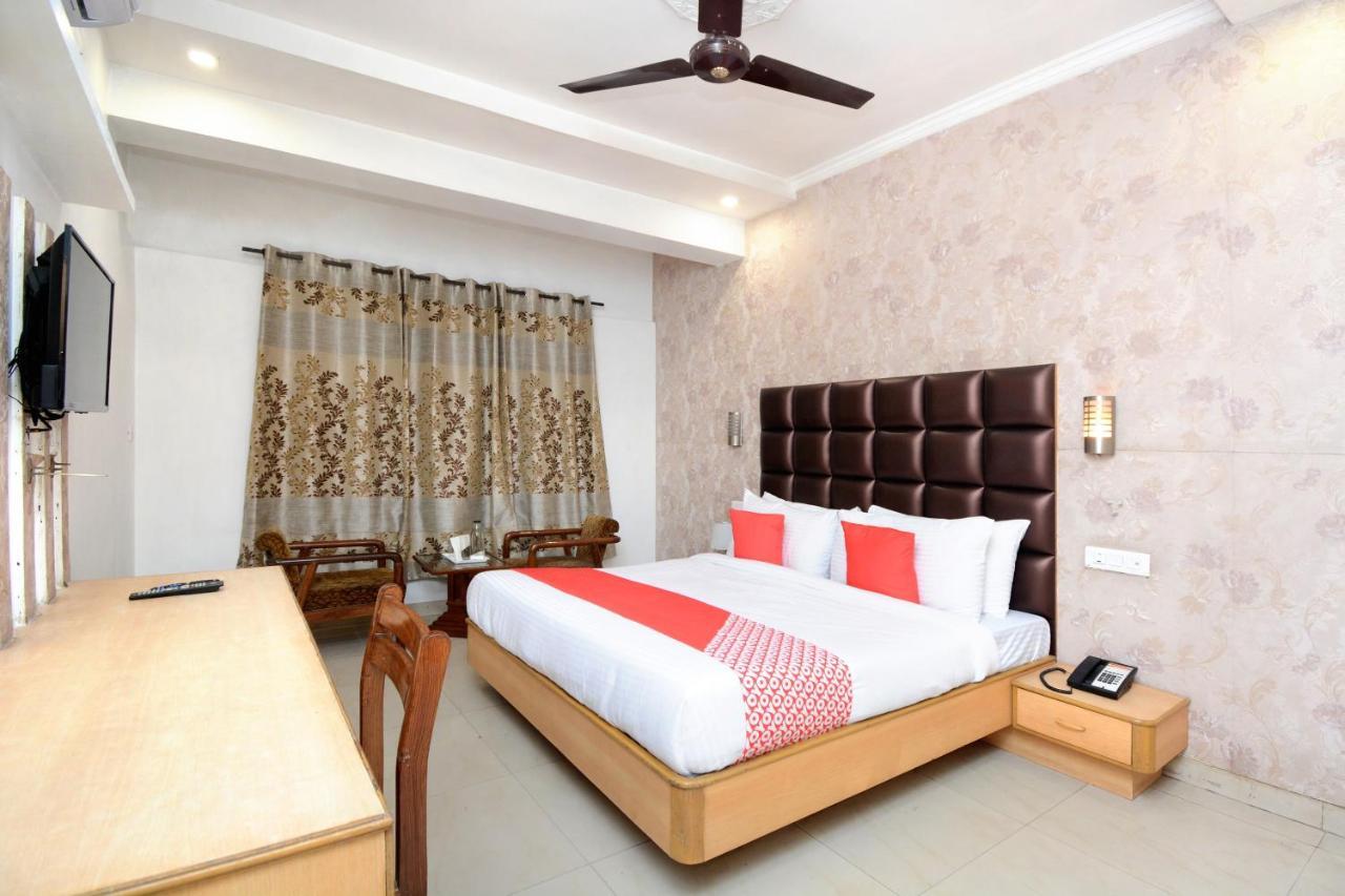 Hotel Ricky International Amritsar Eksteriør billede