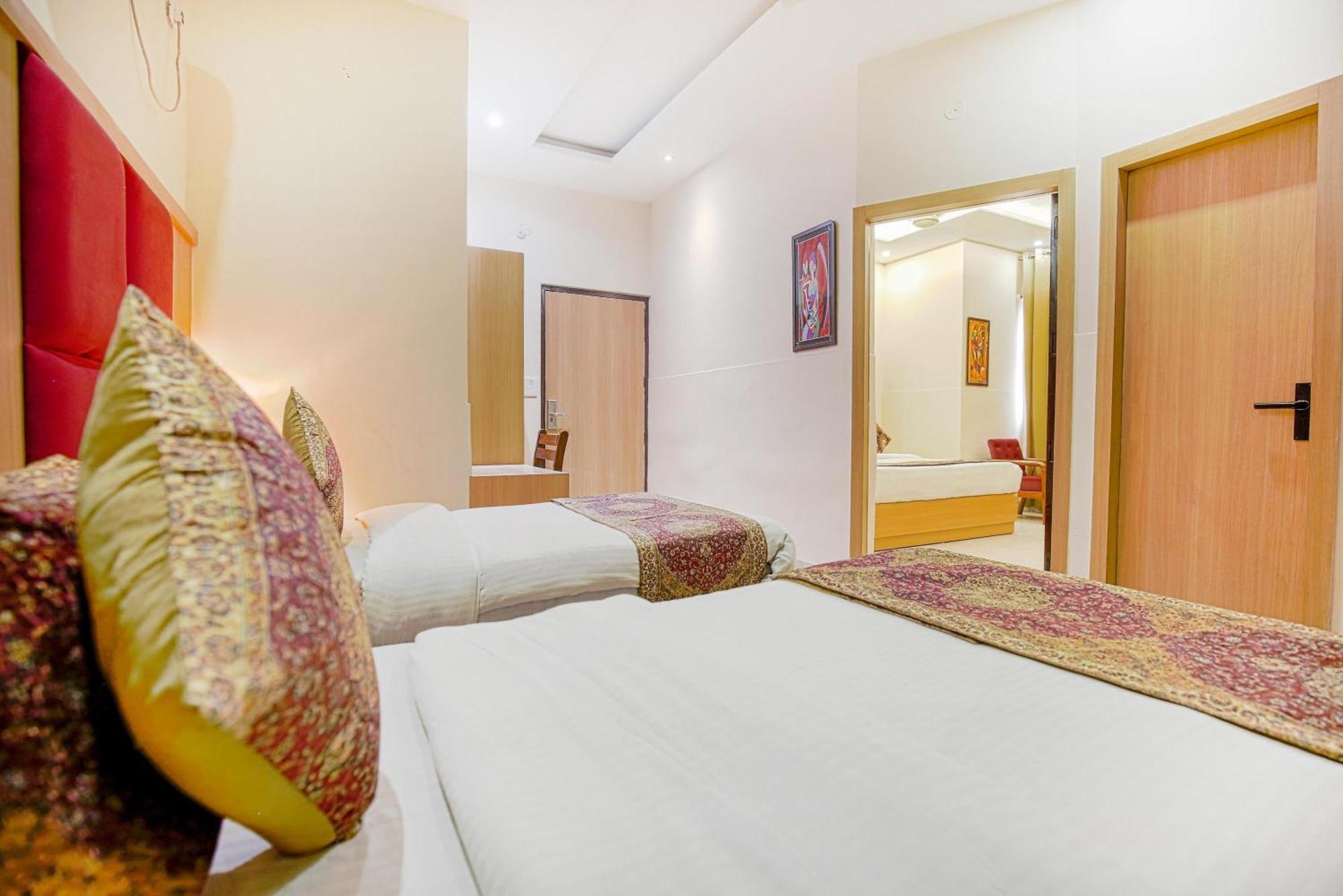 Hotel Ricky International Amritsar Eksteriør billede