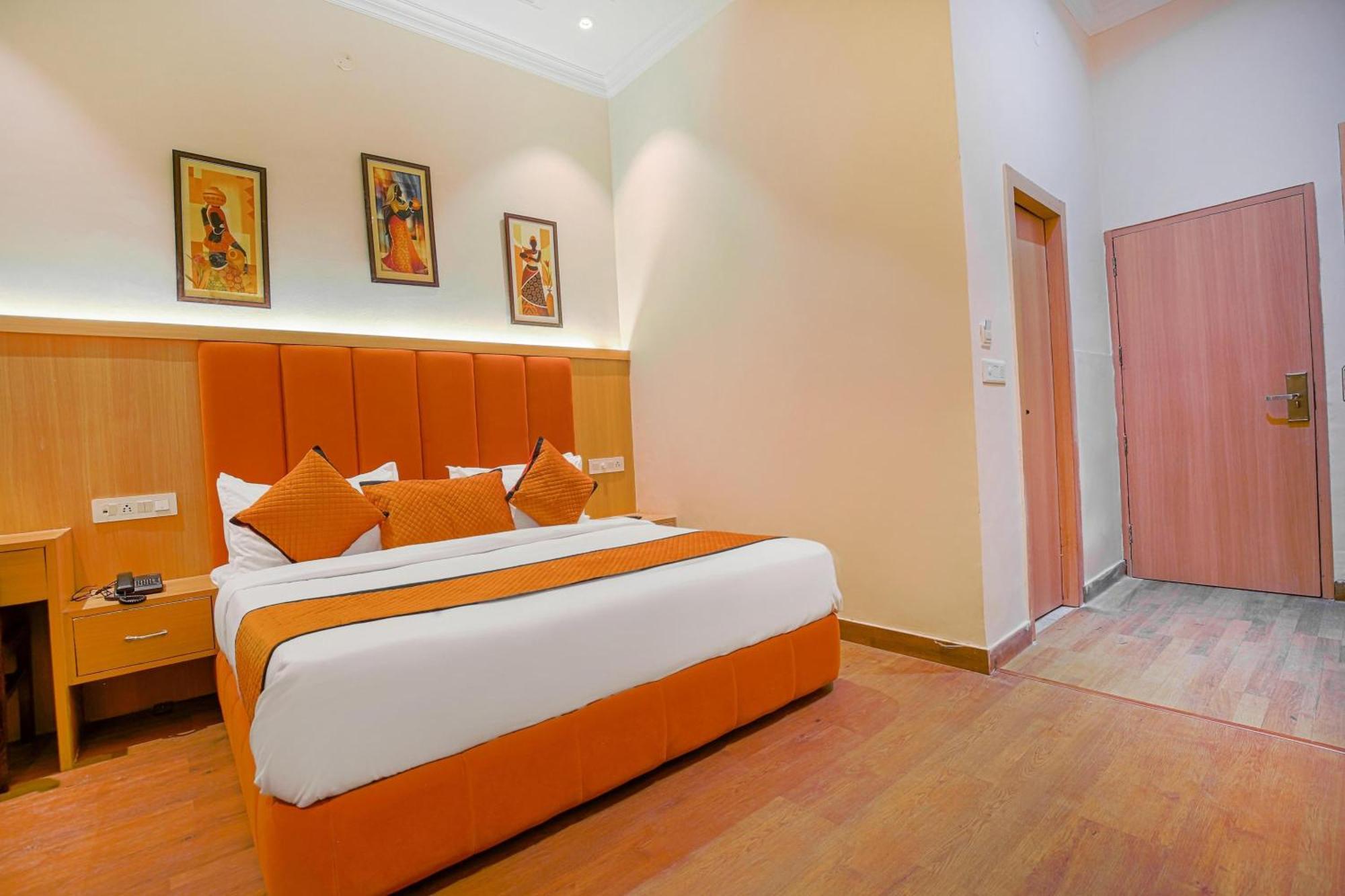 Hotel Ricky International Amritsar Eksteriør billede
