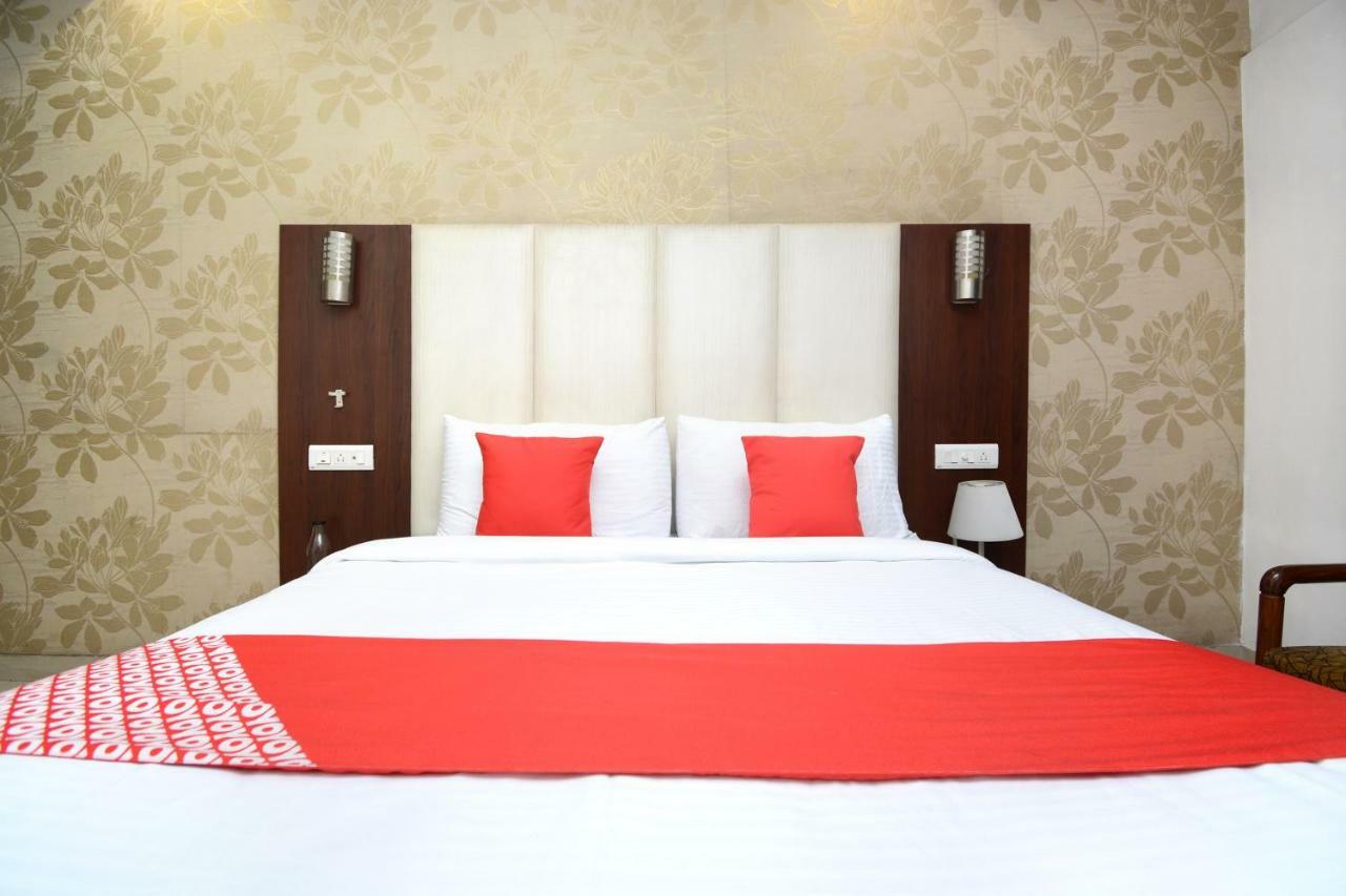 Hotel Ricky International Amritsar Eksteriør billede